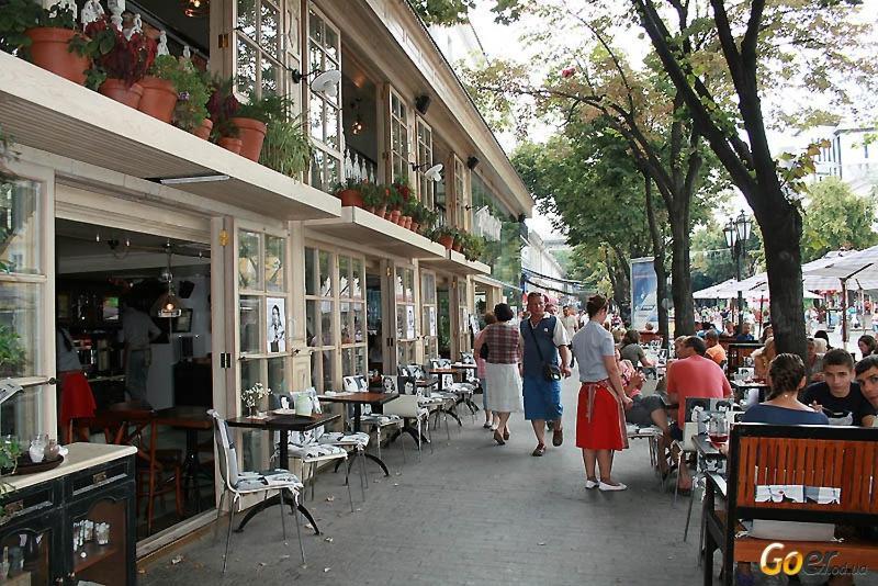Красивая Квартира В Центре Одессы Odesa Exterior photo